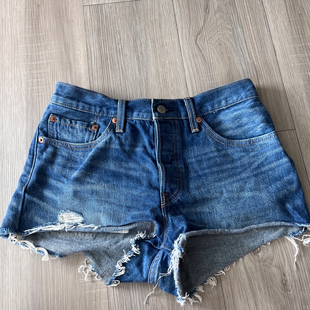 8 pairs of Levi’s shorts sizes 2/4 - Picture 5 of 15
